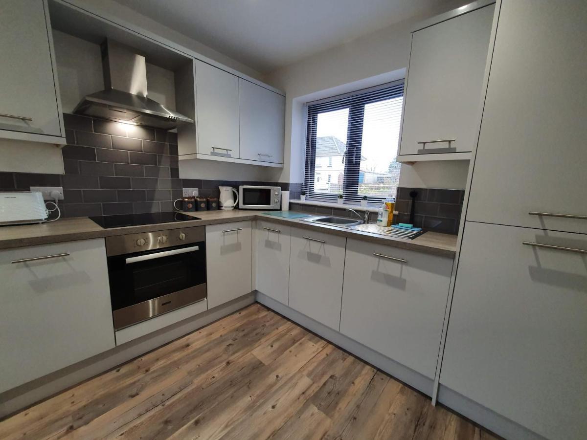 2 Bedroom Apartments In Filton By Cliftonvalley Apartments Bristol Exterior photo